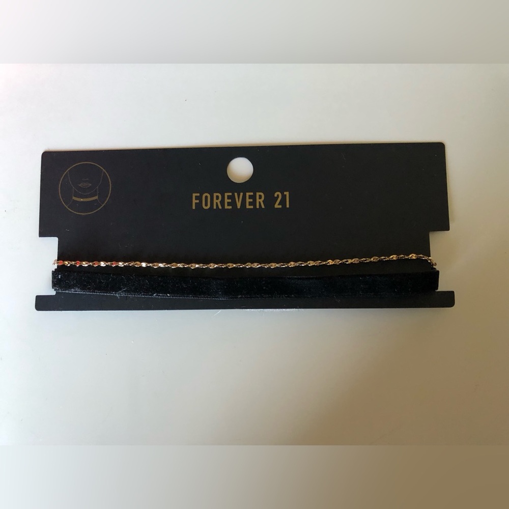 New Forever 21 Black Velvet and Gold Chain Choker Set